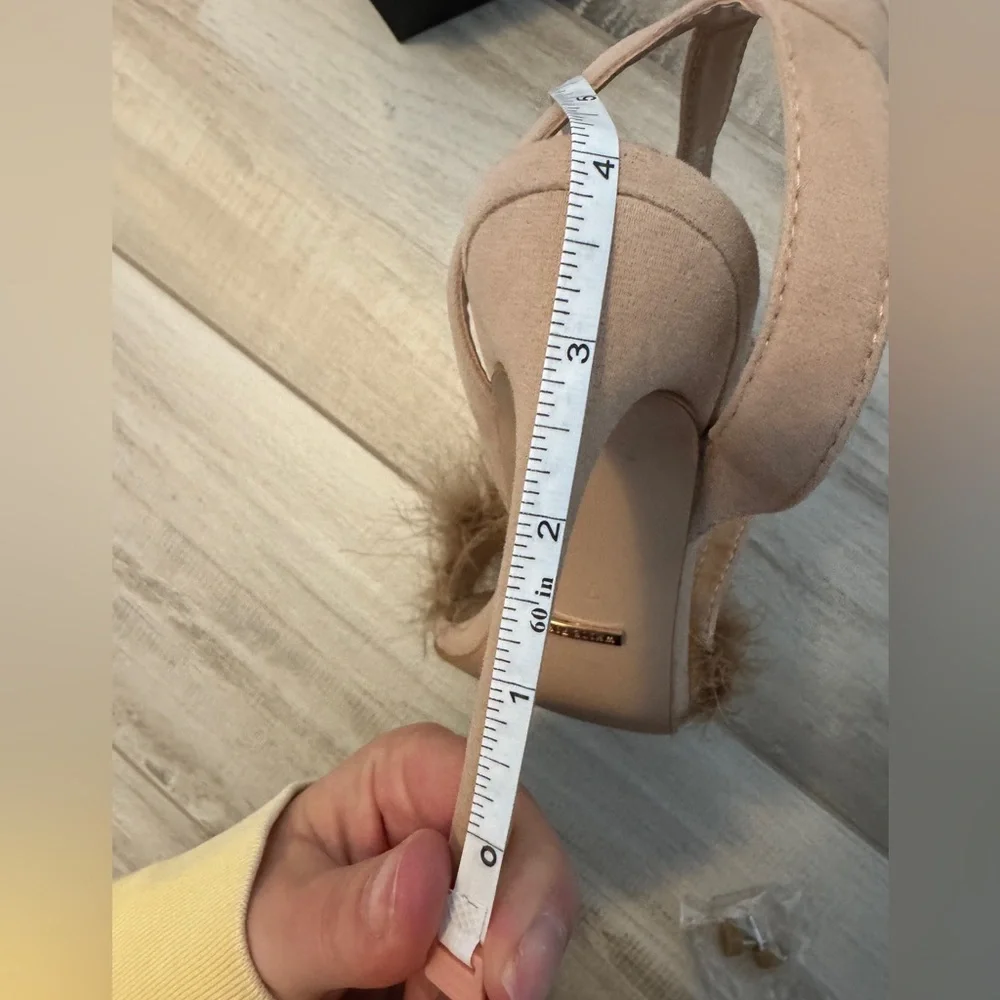 Sexy Tan Heels with Feather Detail - Picture 5 of 9